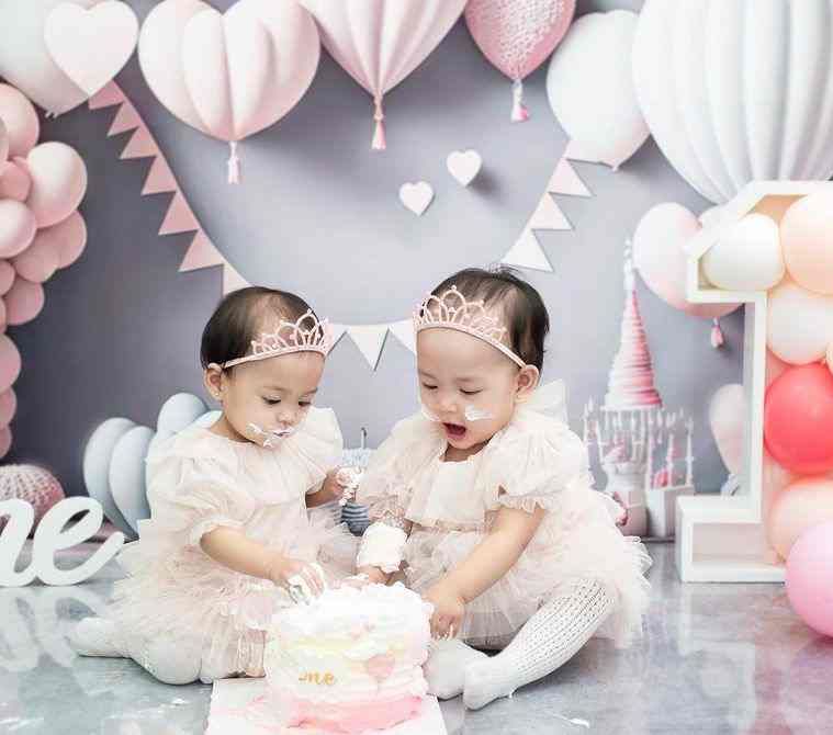 Gemoy Maksimal, Potret Lucunya Putri Kembar Annisa Rahma dan Anandito