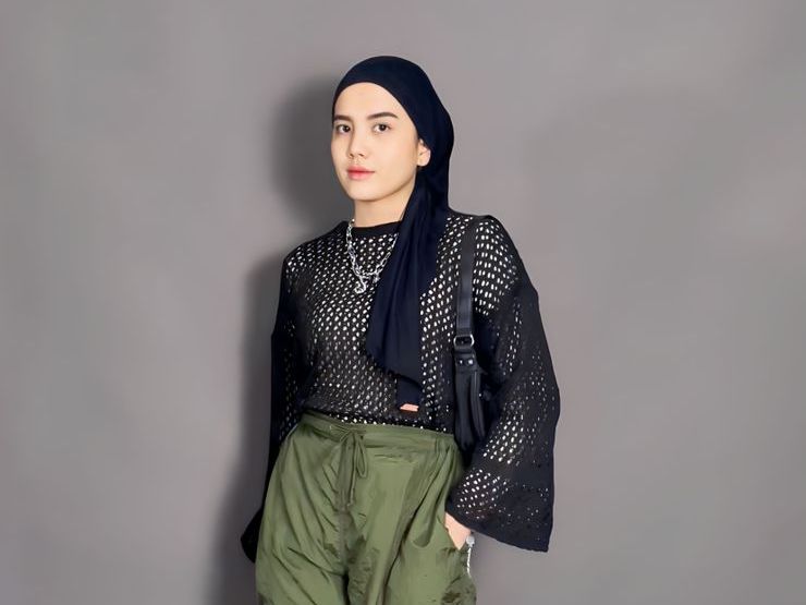 Inspirasi Outfit Hijab Friendly untuk Nonton Konser