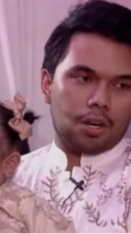 Ayu Dewi mencoba menggoda Thariq kapan menikah dan memiliki anak