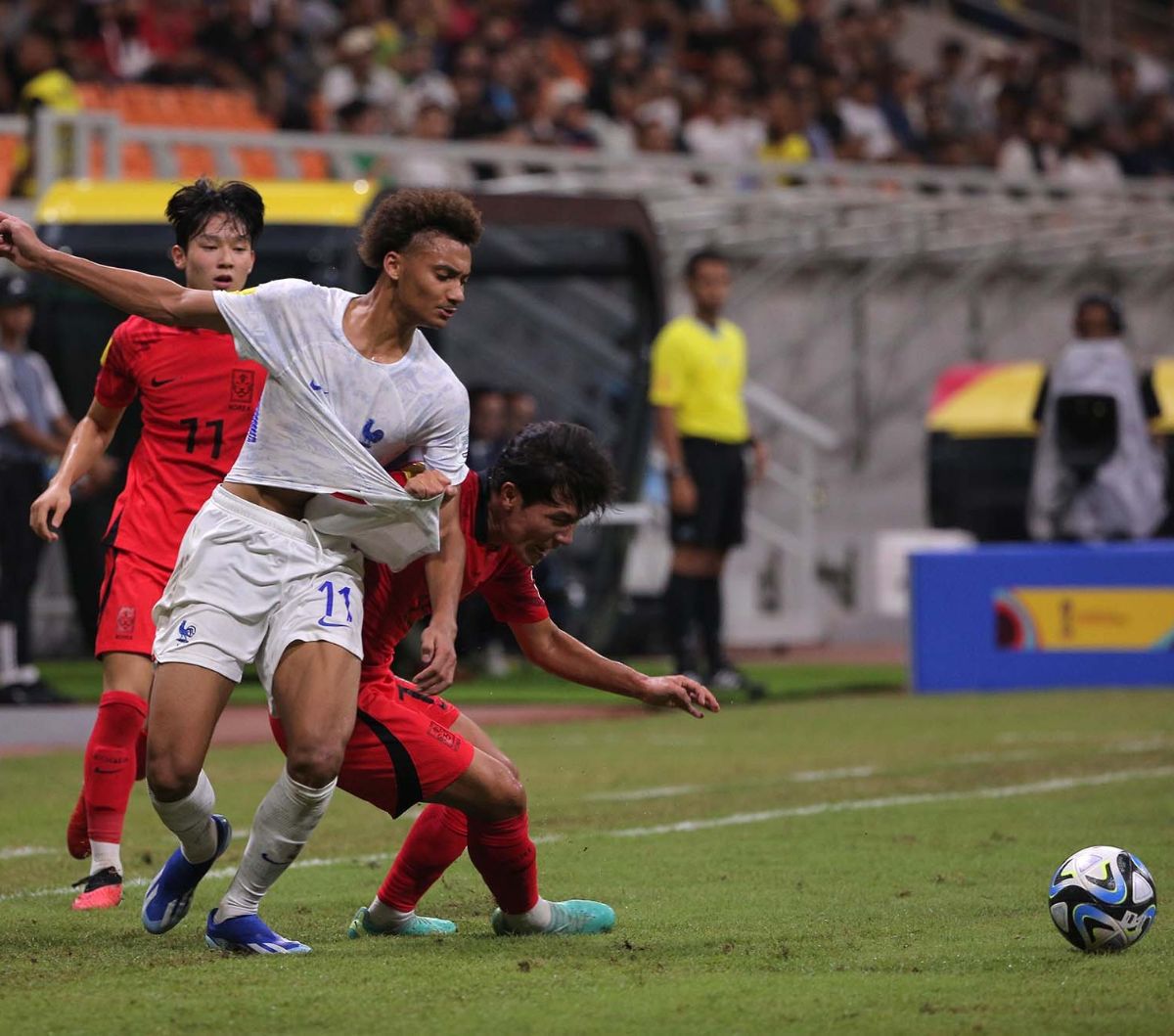 FOTO: Kalahkan Korsel, Prancis Lolos ke 16 Besar Piala Dunia U-17 2023