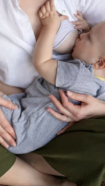 Fungsi Breast Pad untuk Ibu Menyusui