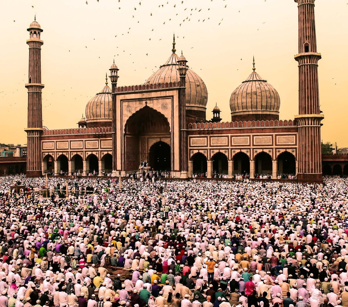 Keistimewaan Mendoakan Kaum Muslimin dan Ganjaran Pahala yang akan Diperolehnya