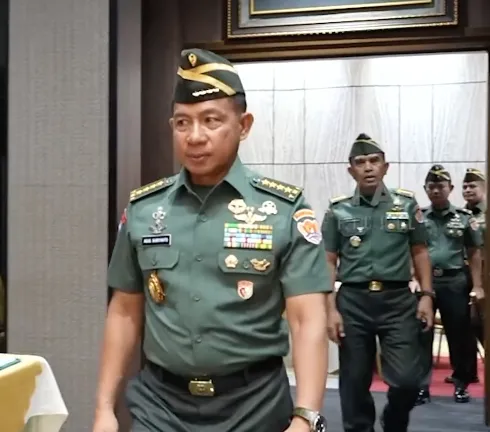 Para Jenderal TNI AD Kumpul Lapor ke Kasad Jenderal Agus Subiyanto, Ada Apa?