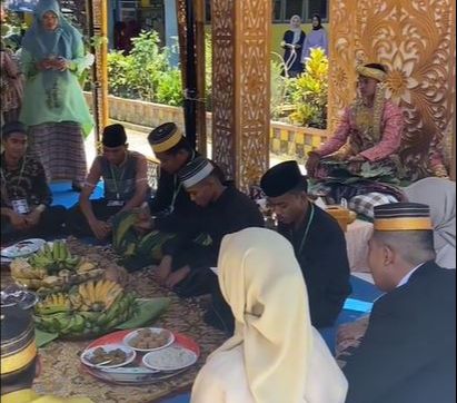 Viral Ujian Praktik Nikah SMA Digelar Bak Resepsi Sungguhan, Dikabarkan Telan Dana Rp 13 Juta Lebih