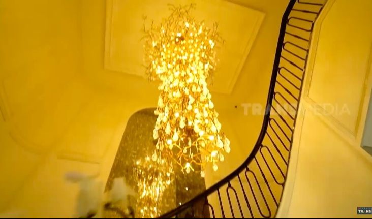 Lampu Kristal