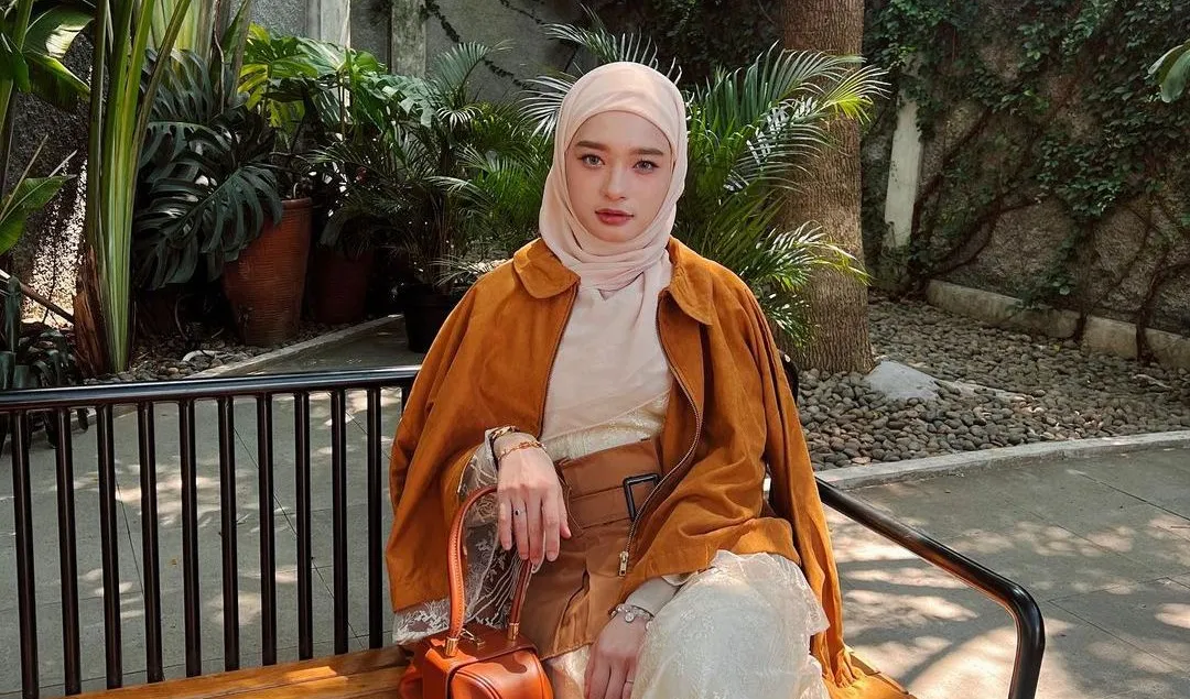 Penjelasan ke Inara