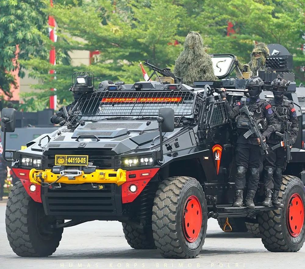 Sikat KKB Papua & Teroris, Kapolri Jenderal Listyo Sigit Keluarkan Perintah Tegas ke Brimob & Densus 88