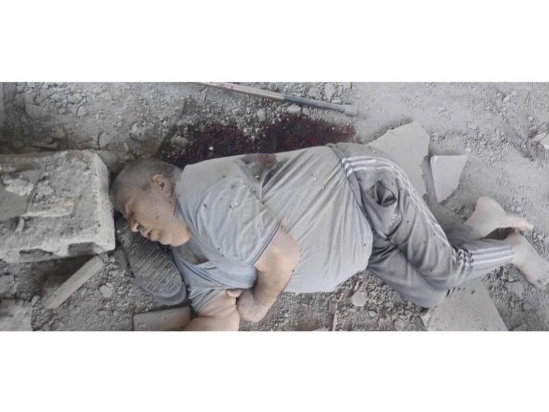 Tentara Israel Pura-Pura Tolong Seorang Kakek Palestina untuk Foto Pencitraan, Lalu Ditembak Mati