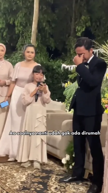 Beda 19 Tahun, Pesan Adik Perempuan ke Kakak Laki-Lakinya yang Menikah Ini Penuh Haru