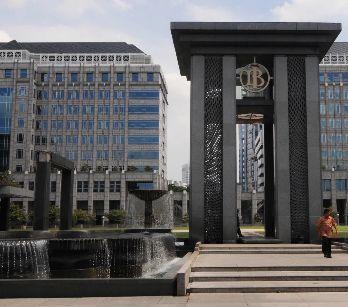 Ini Alasan Negara Juga Berutang