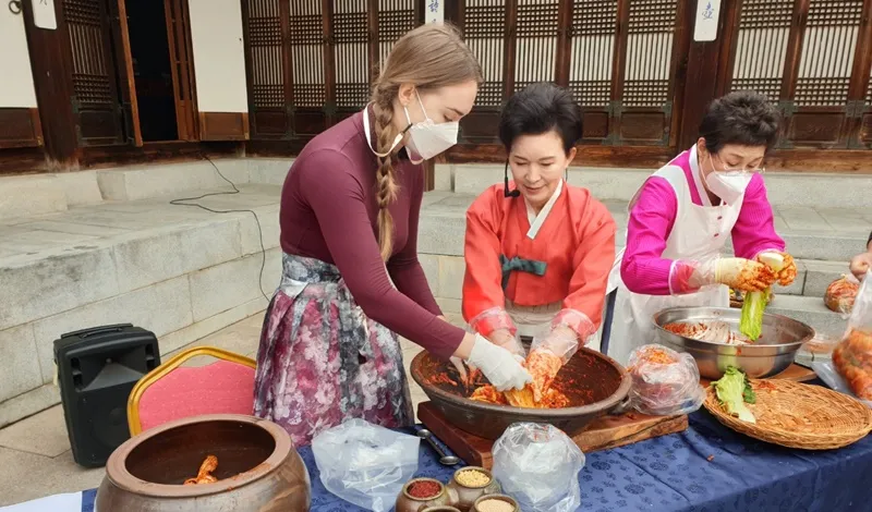 Komponen Budaya Kimchi