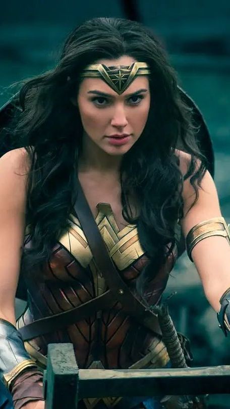 10 Potret Rumah Mewah Gal Gadot, Artis Asal Israel Terancam Diboikot, Bak Istana di Tepi Pantai!