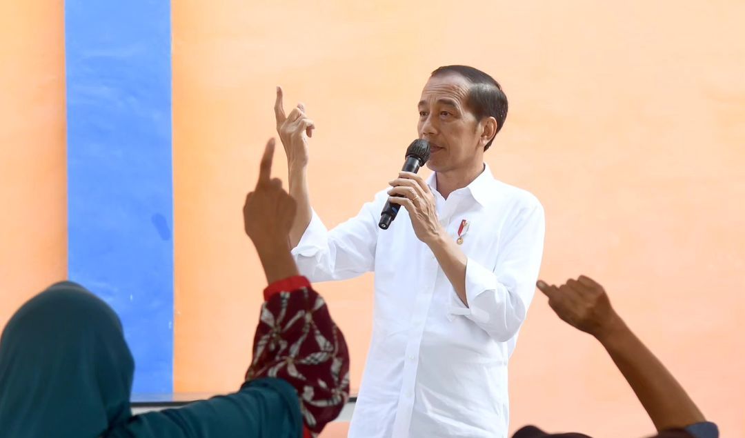 Bulan Depan Naik