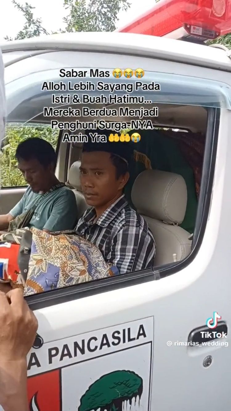 Kisah Pilu Suami Kehilangan Istrinya usai Berjuang Melahirkan sang Anak, Tetap Berusaha Tegar
