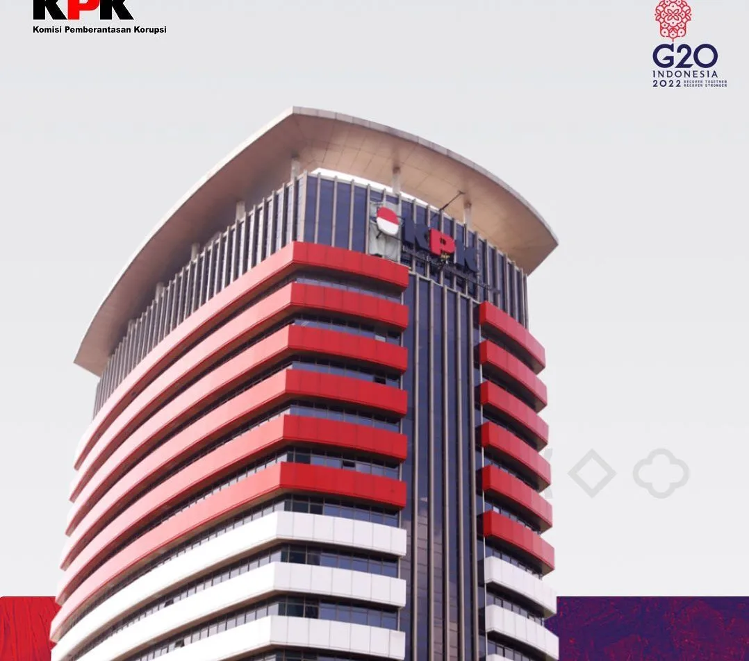 KPK Geledah Kantor Kejari, Temukan Bukti Kasus Suap Kajari Bondowoso