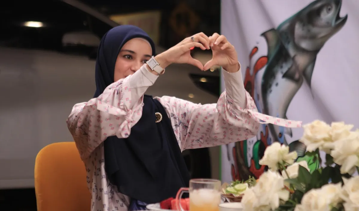 Tak sedikit pula yang mendoakan kehidupan rumah tangga Teuku Wisnu dan Shireen Sungkar.<br>