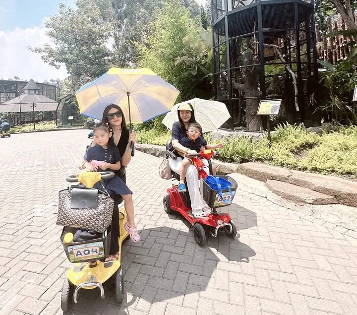 Jadi Ibu Dua Anak, ini Deretan Foto Terbaru Anissa Aziza Istri Raditya Dika yang Penampilan Bak ABG
