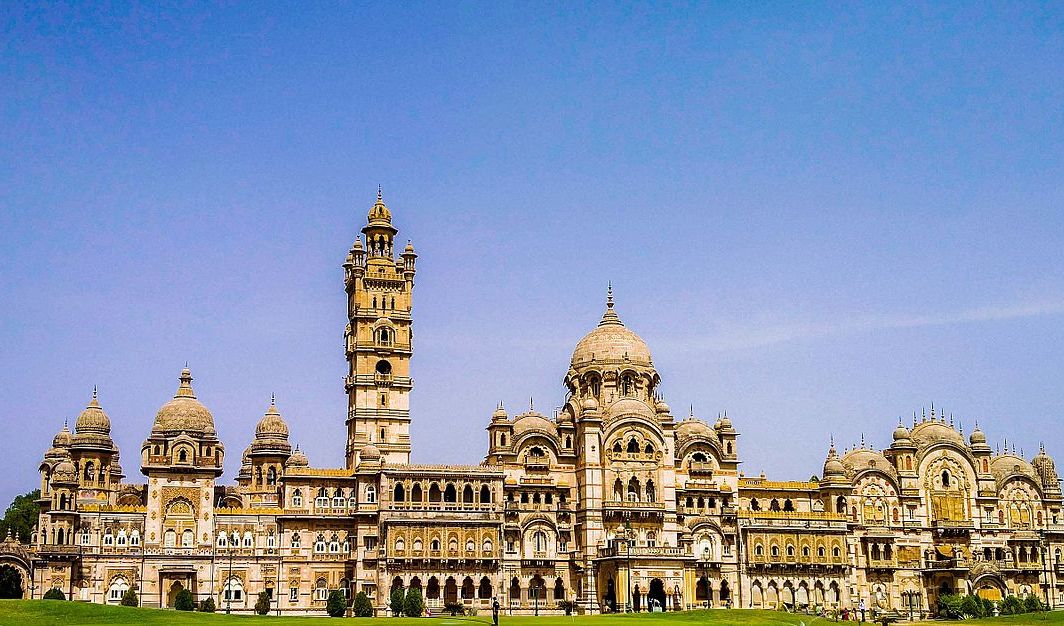3. Laxmi Vilas Palace