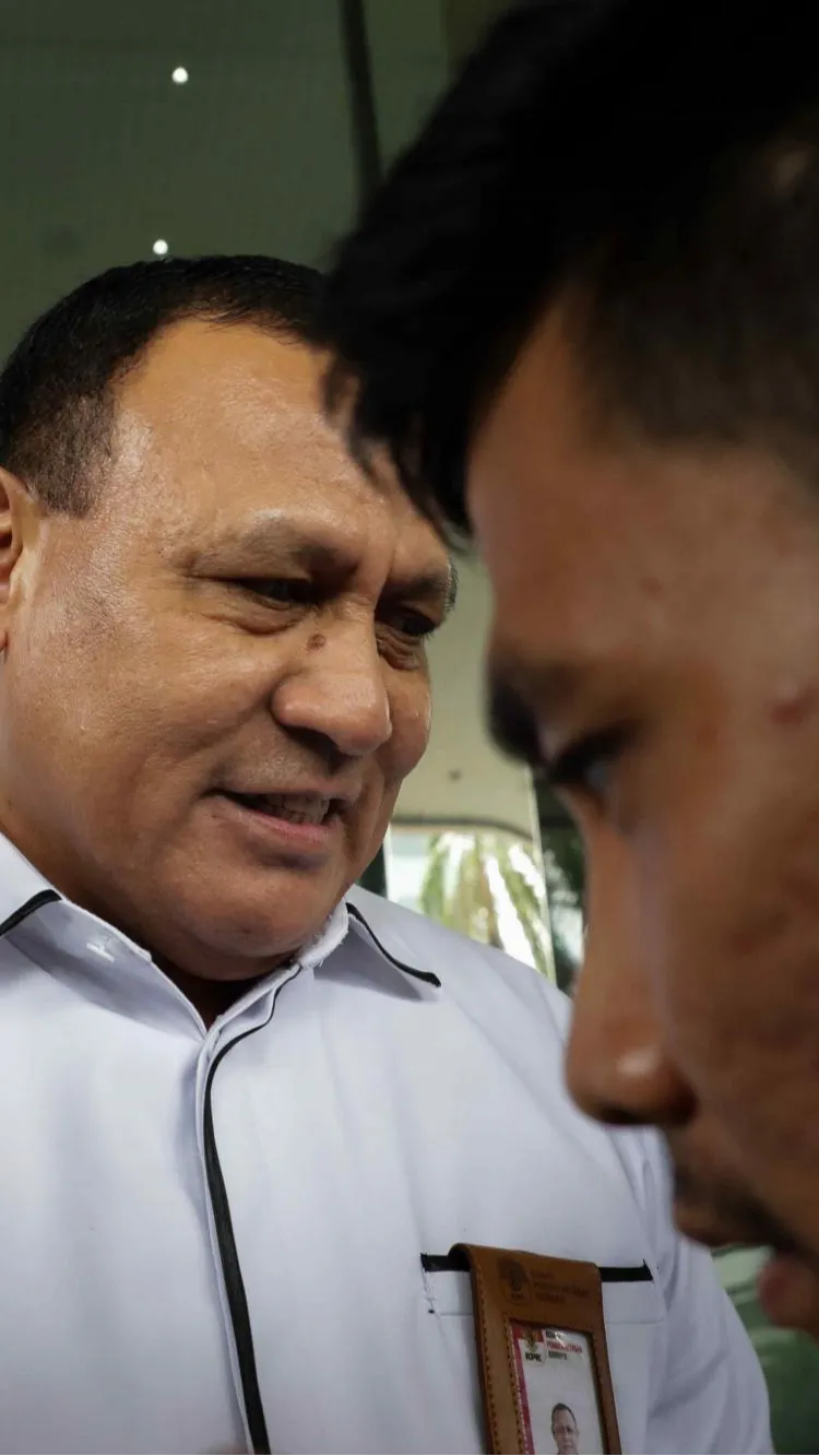 Firli Bahuri diperiksa oleh Dewas KPK selama kurang lebih 4 jam terkait soal pertemuan dirinya dengan mantan Menteri Pertanian Syahrul Yasin Limpo (SYL).