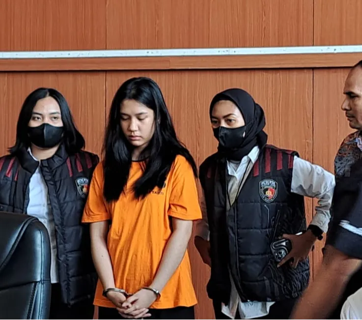 Ghisca Debora Pakai Miliaran Hasil Penipuan Tiket Coldplay Buat Beli Barang Mewah hingga ke Belanda