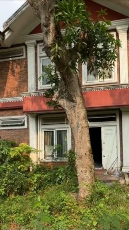 Rumah Syuting Genta Buana yang Terbengkalai Selama 20 Tahun