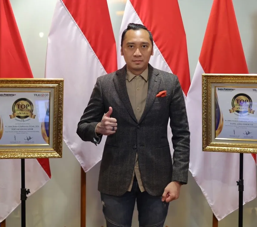 Ibas Ingatkan Caleg Demokrat Tak 'Cengeng' Dijelek-jelekin: Ingat Pesan Prabowo, Senyumin dan Jogetin Aja