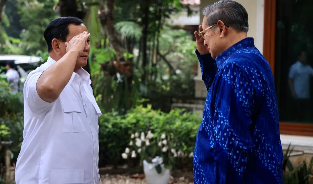 <br>Ketika itu, SBY bertemu dengan Prabowo di Kampus Akabri Darat yang kini Akademi Militer yang berada di Lembah Tidar, Magelang, Jawa Timur.