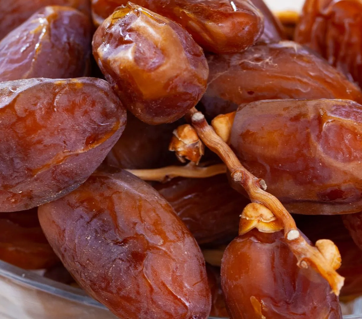 Bahkan, produk kurma dan minyak zaitun asal Palestina sejak tahun 2019 lalu dibebaskan bea masuk oleh Pemerintah Indonesia. Hal itu dilakukan sebagai komitmen RI mendukung Palestina.