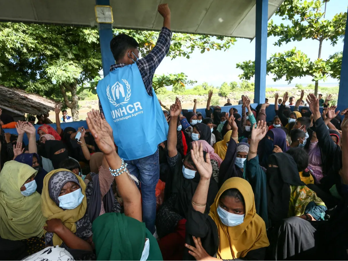 FOTO: Gelombang Ratusan Imigran Rohingya yang Merapat di Aceh, Beginilah Kondisinya