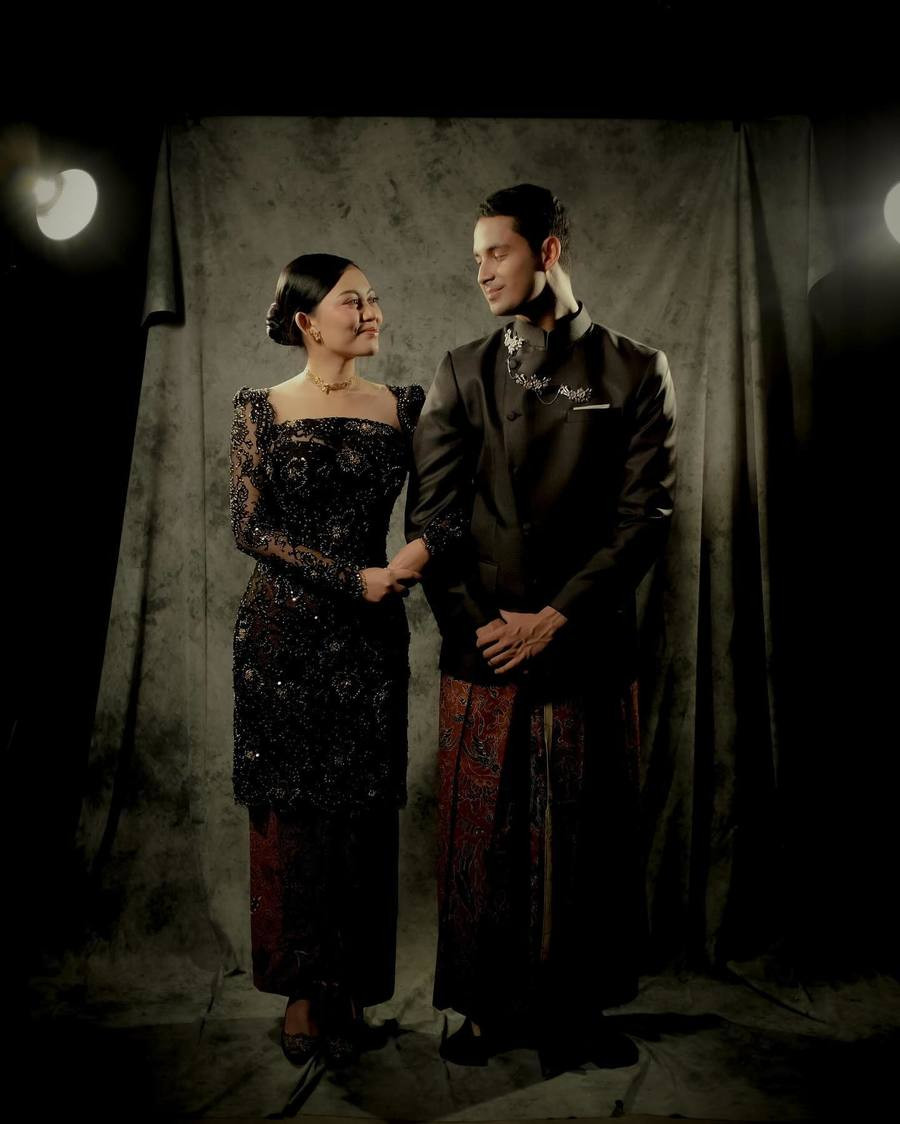 Rachel Digodain Oleh Teman-Temannya