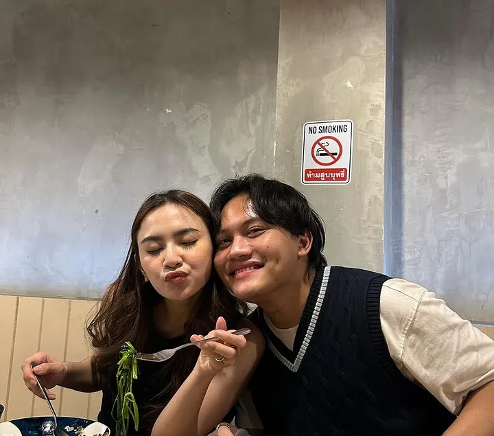 10 Momen Keseruan Rizky Febian dan Mahalini Liburan di Thailand, Netizen 'Emang Boleh Sebucin ini'