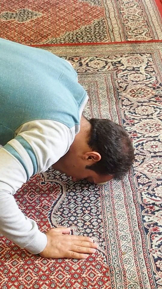 Niat Sholat Qobliyah Dzuhur dan Badiyah Lengkap