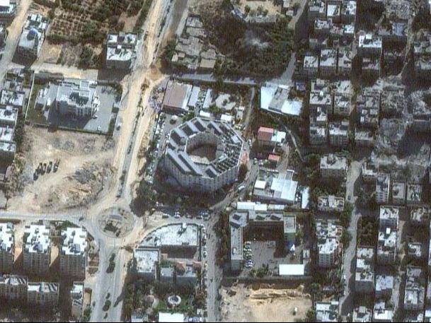Tank-Tank Israel Kepung Rumah Sakit Indonesia di Gaza, 700 Pasien dan Staf Medis Terjebak & Terluka