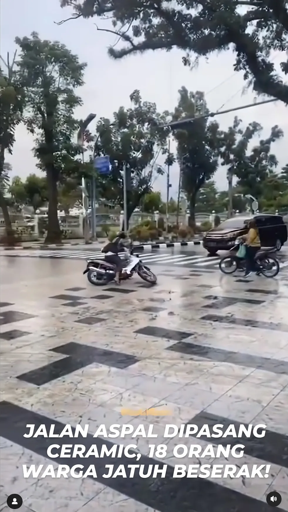 Viral Jalan di Kota Medan Dikeramik, Belasan Pengendara Motor Terjatuh