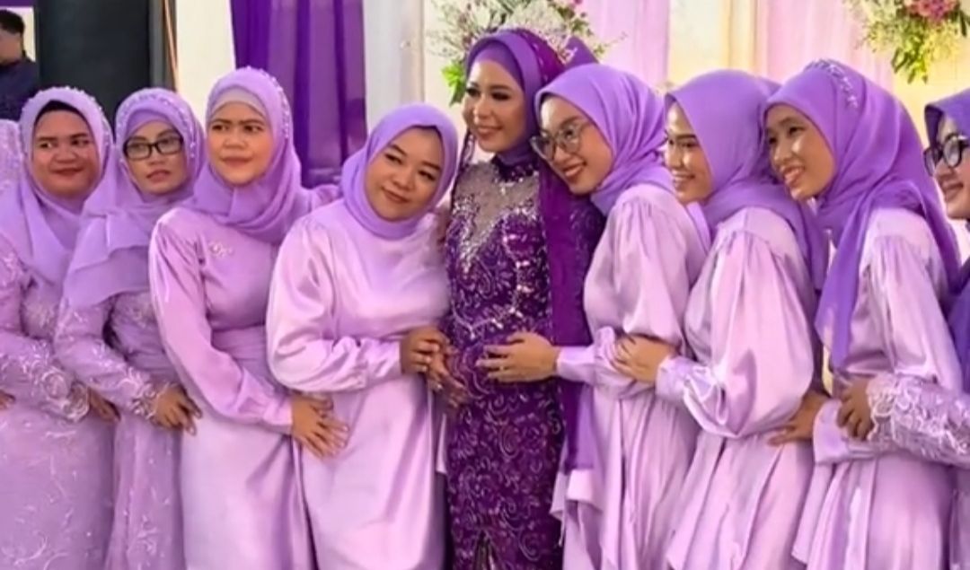 Bridesmaid
