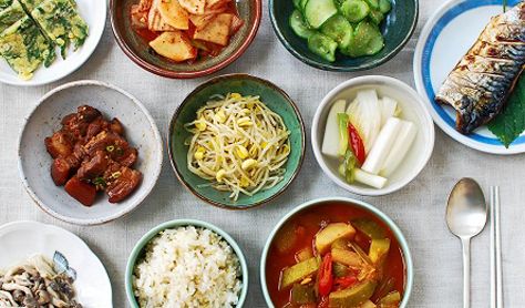 6 Makanan Khas Korea Yang Menyimpan Rahasia Awet Muda Ala Ibu Negara ...