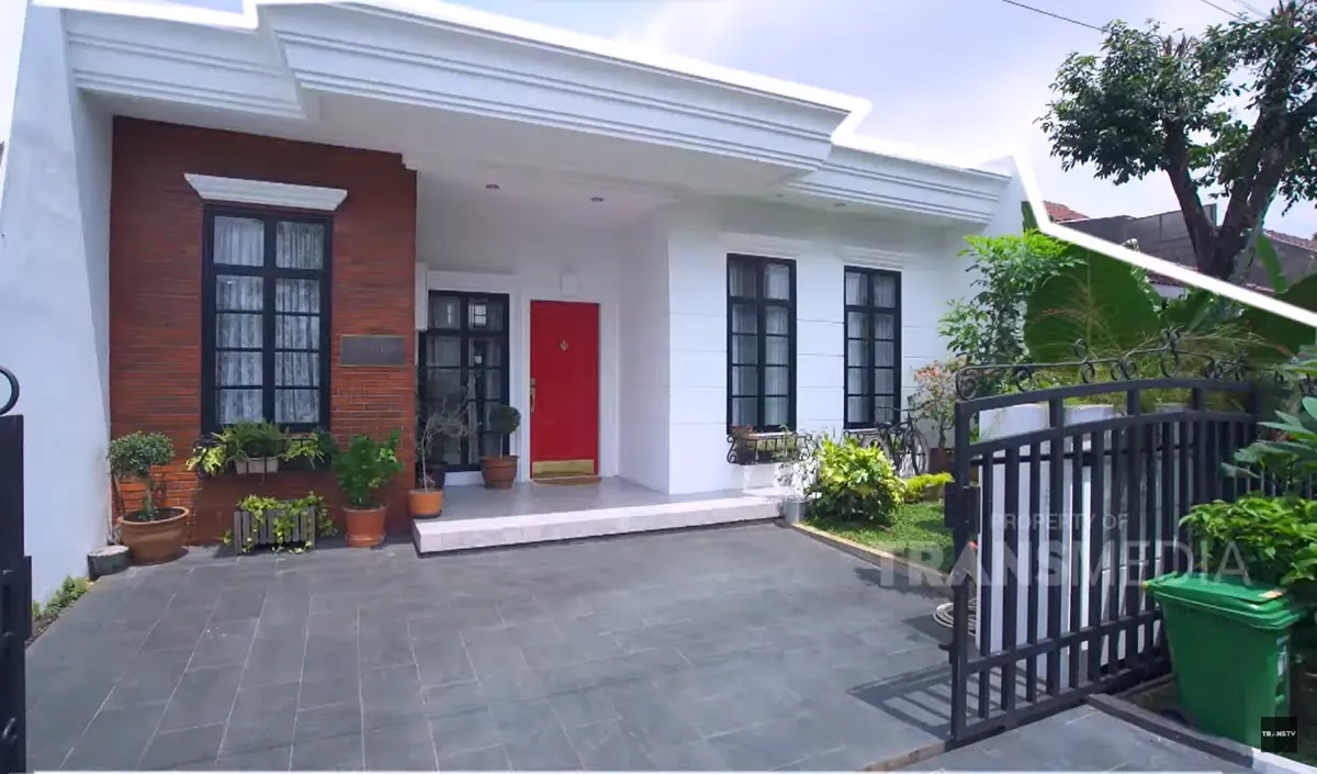 Tampak Depan