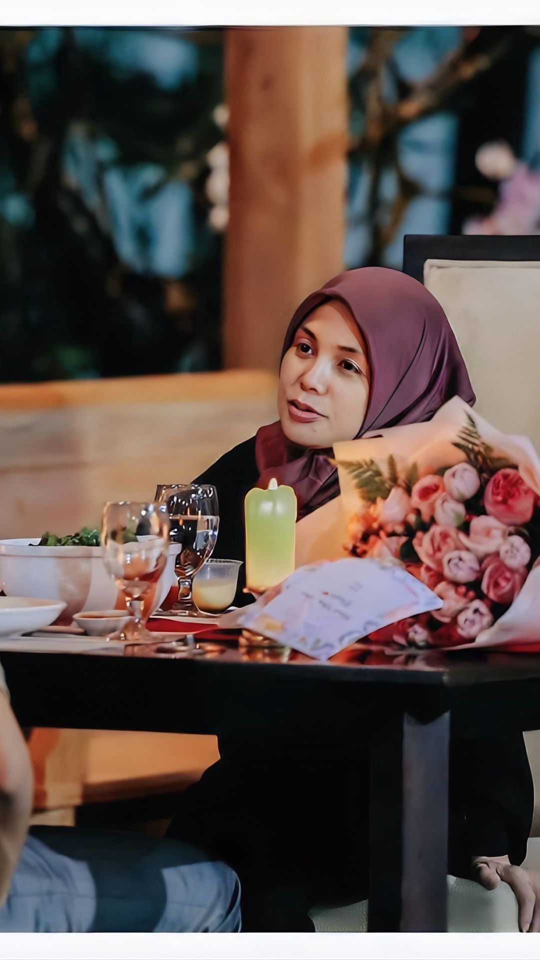 Momen Ulang Tahun Siti Atikoh Dinner Bareng Pemuda Tampan sampai Dimasakin Menu Spesial, Ganjar Pranowo Bilang Begini