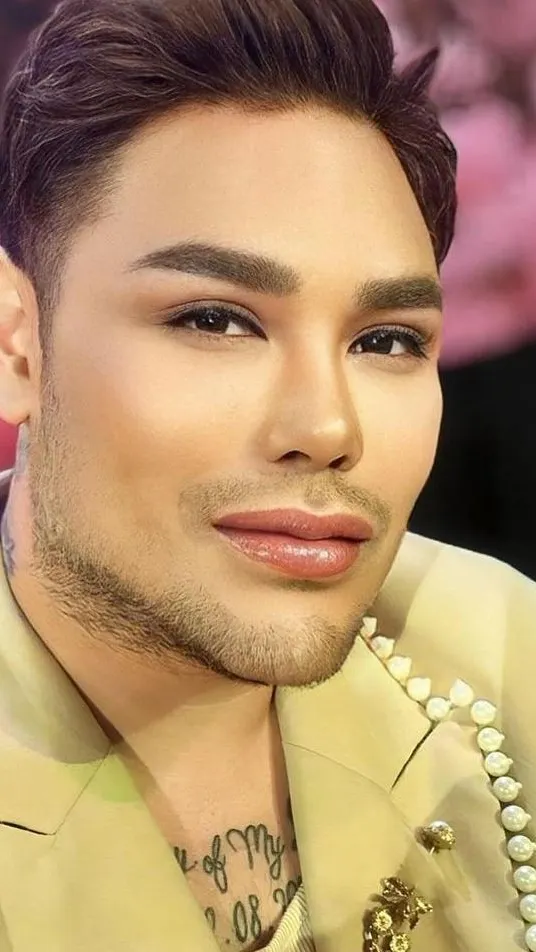 Harga Operasi Hidung Ivan Gunawan Bikin Melongo