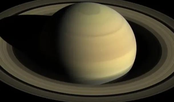 Alasan Cincin Saturnus Tak Terlihat dari Bumi