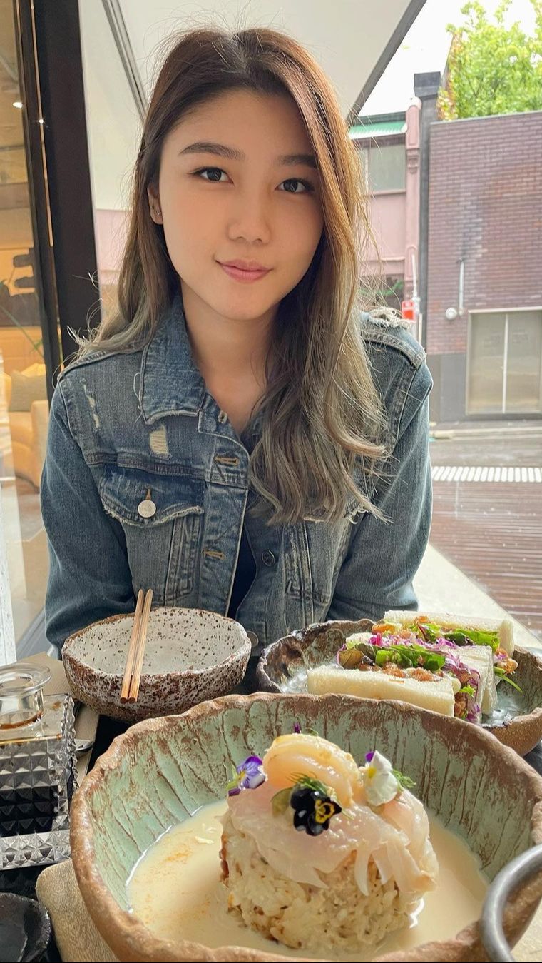 Belinda juga diketahui pernah menempuh pendidikan di Le Cordon Bleu, sekolah memasak dari para chef ternama.