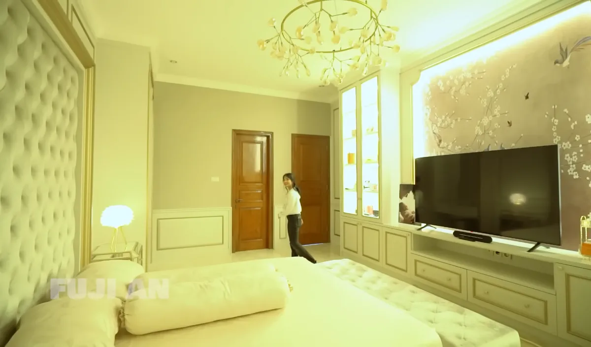 Kamar Fujianti