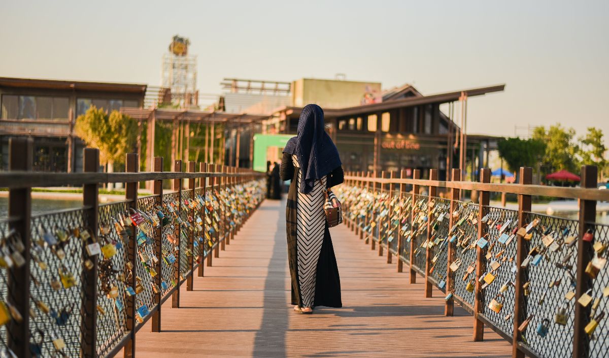 3.Khimar