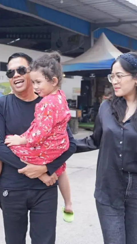 Sosok Istri Baru Dedi Mulyadi, Mahasiswi yang Lebih Muda 30 Tahun