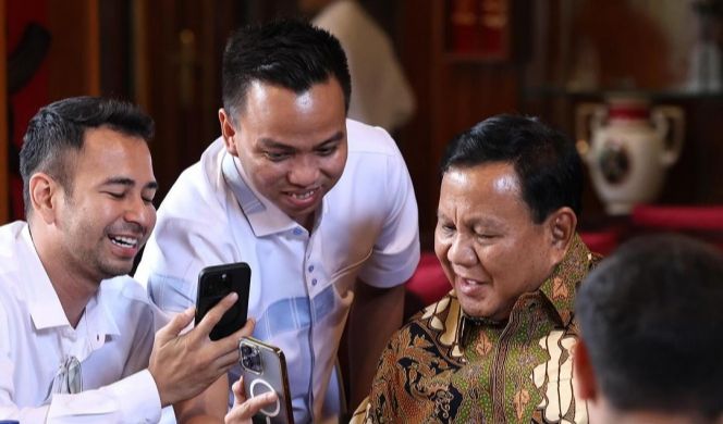 Siapa saja artis yang hadir?