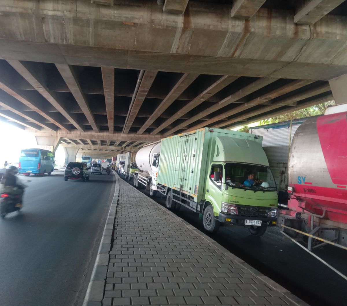 Ada Demo Buruh Di Bekasi, Sejumlah Ruas Jalan Direkayasa, Dipastikan ...