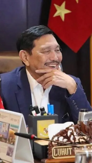 Pesan Istri dan Anak yang Bikin Menteri Luhut Lebih Cepat Pulih Saat Berobat di Singapura