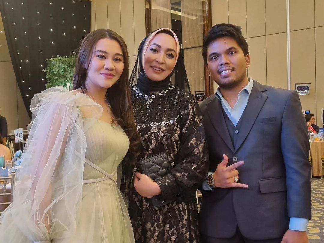 Pamer Foto Bareng Aaliyah Massaid Dan Angelina Sondakh Wajah Thariq Halilintar Bikin Salfok