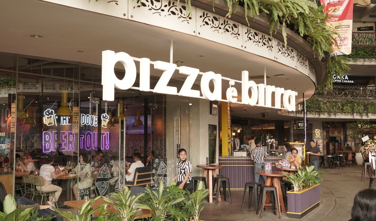 Tempat Santai Menikmati Pizza