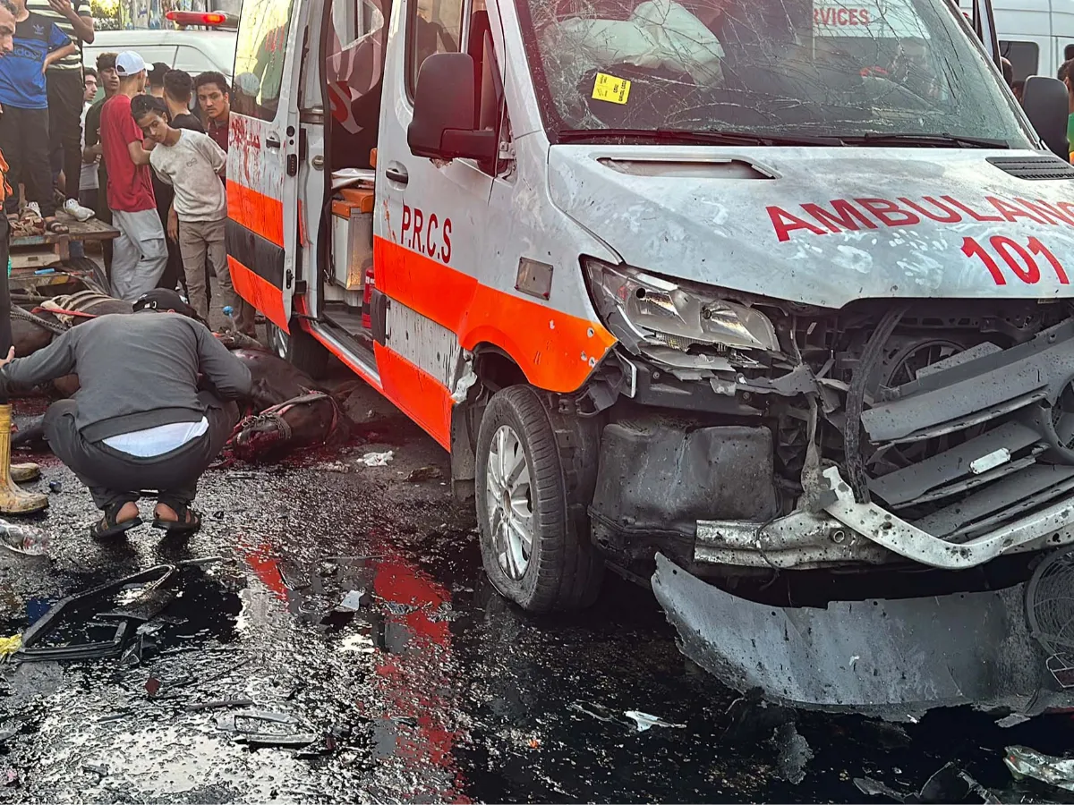 Ketika Mobil Ambulans Jaga Asa Kemanusiaan di Gaza, tapi Tak Luput dari Serangan Israel